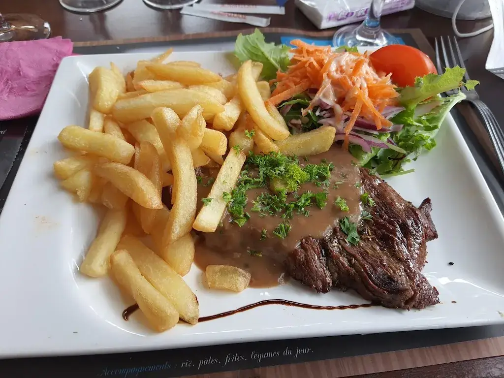 Café Français restaurant in Saint-Jans-Cappel