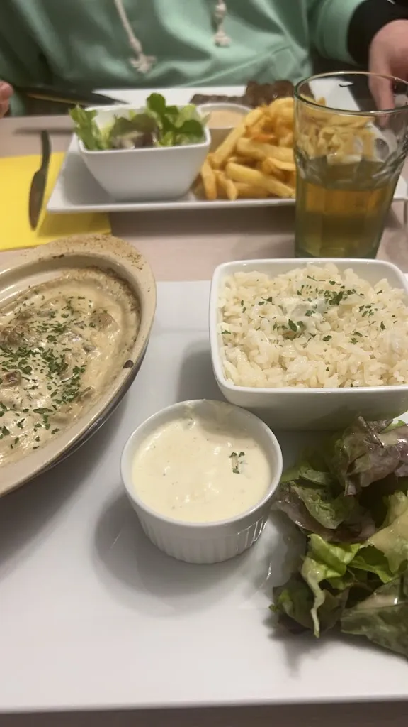 Menu_Aux Bons Amis_Saint-Amand-les-Eaux_image_8