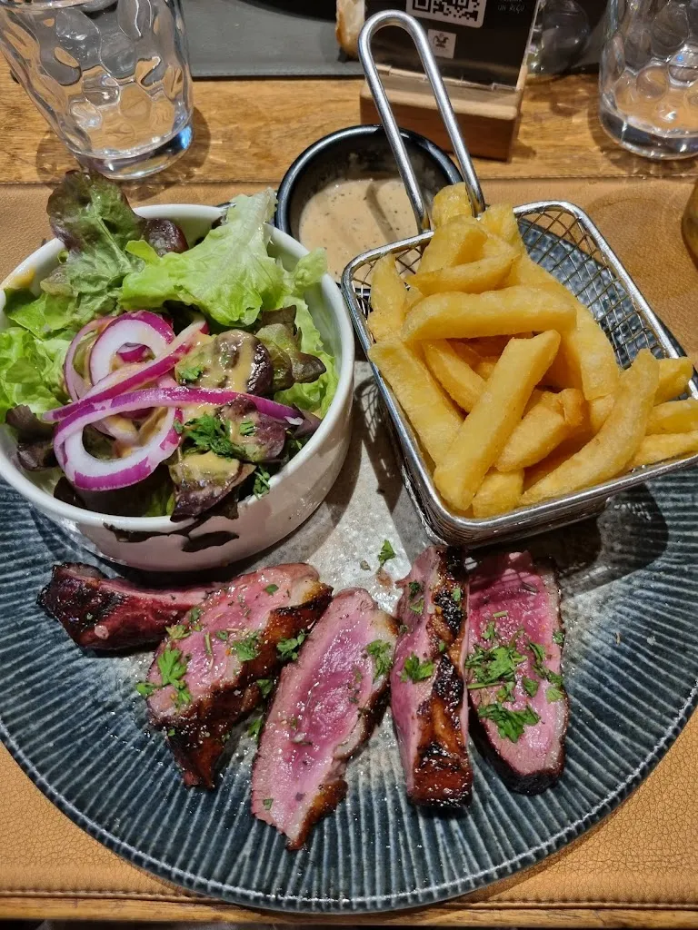 Le Fer à Cheval_Roubaix_slider_image_3