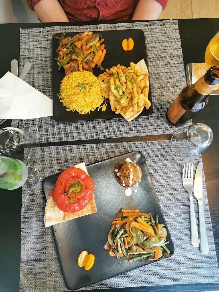 Marianne Vollmer_Palestinian Restaurant_Roubaix_recensione