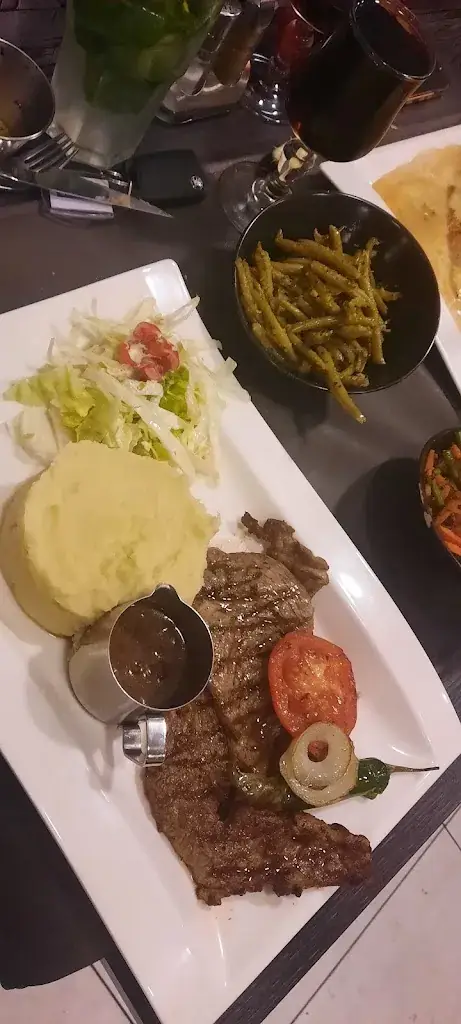 Menu_Ye_Roubaix_image_9