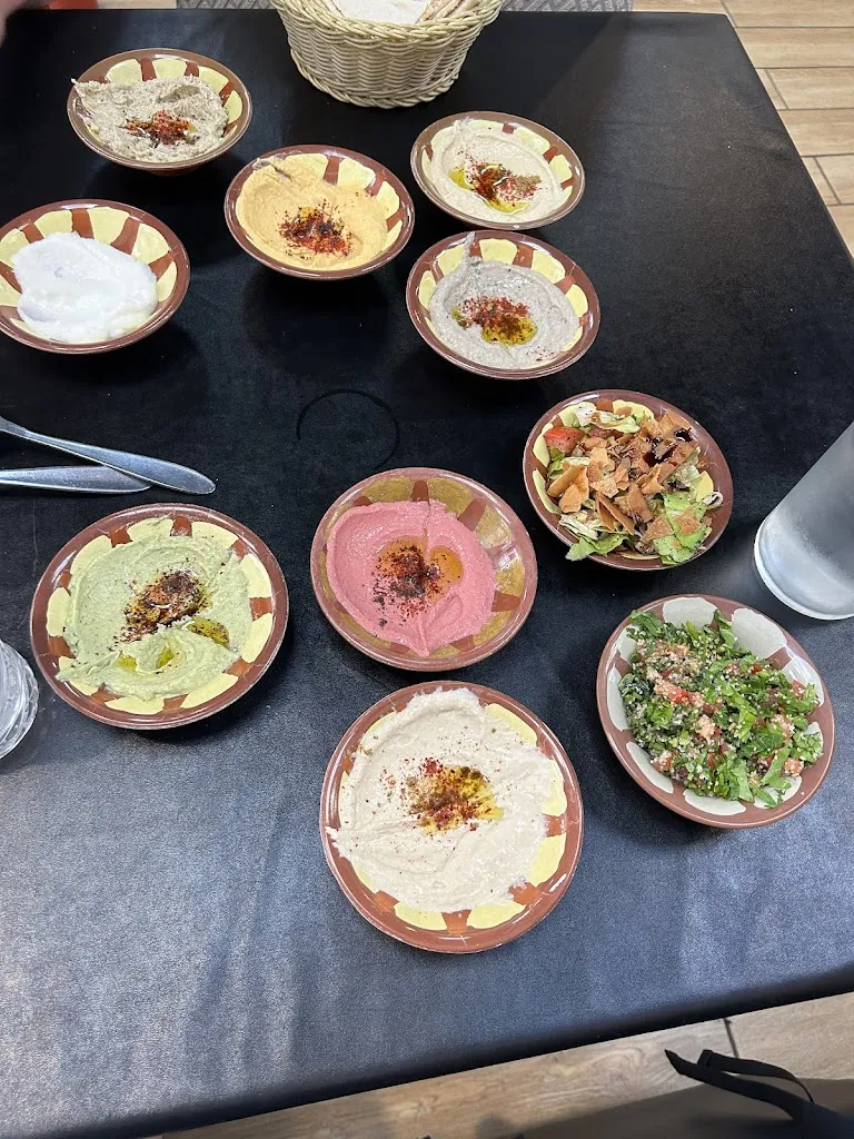 Chendan Yan_L'Etoile Syrienne_Roubaix_review