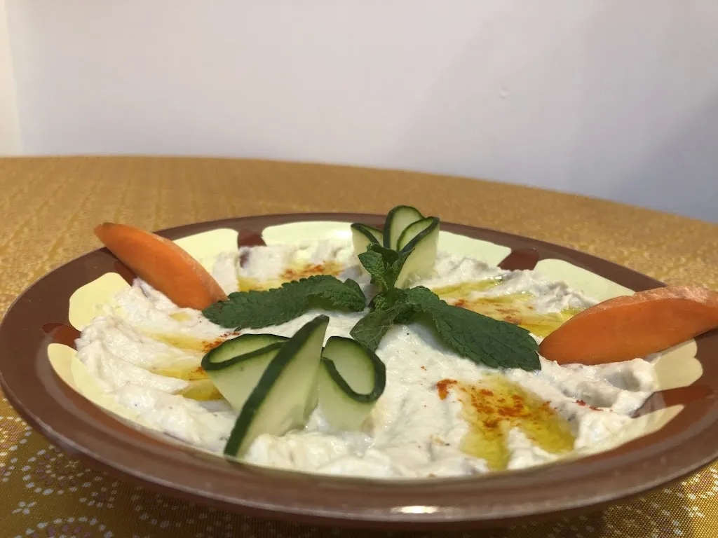 L'Etoile Syrienne_Roubaix_slider_image_2