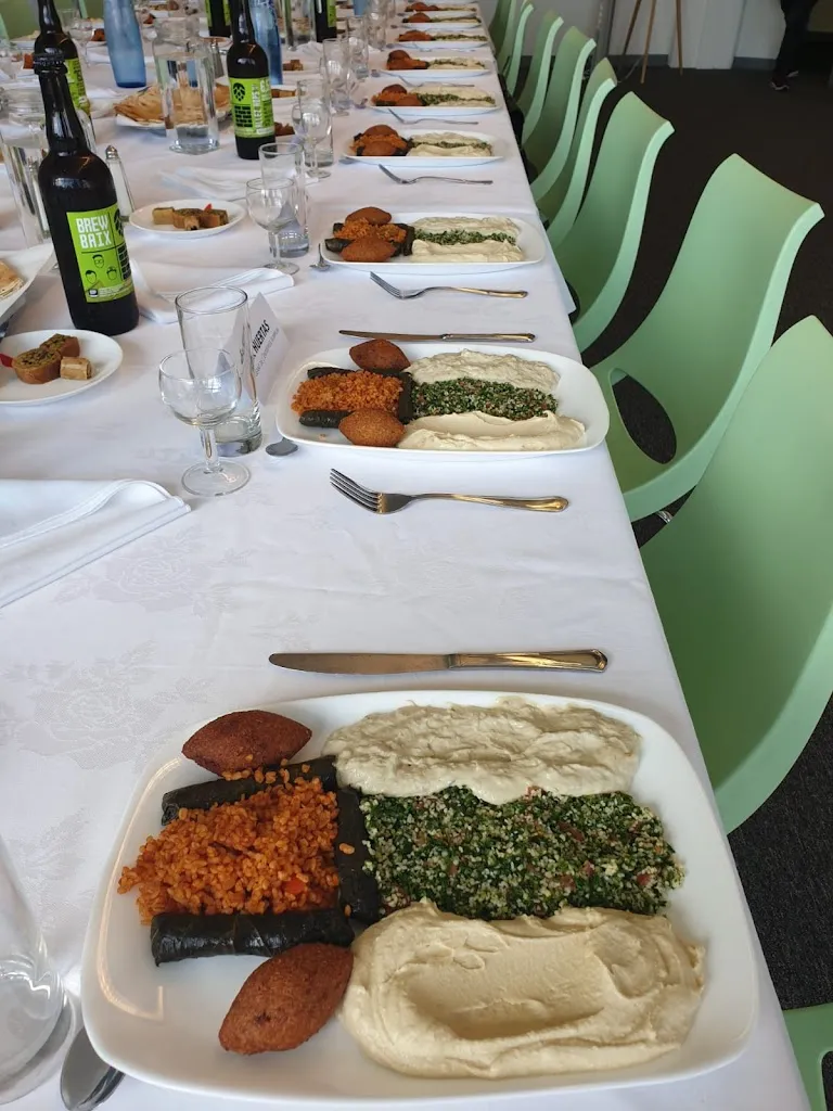 L'Etoile Syrienne_Roubaix_slider_image_3