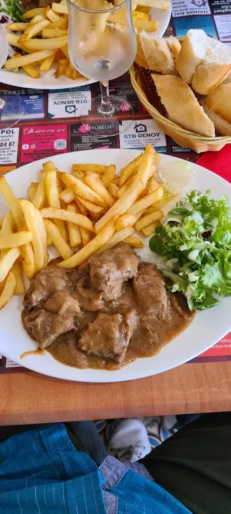 Daniel Vandenberghe_ENTREE A MILAN_Saint-Pol-sur-Ternoise_review