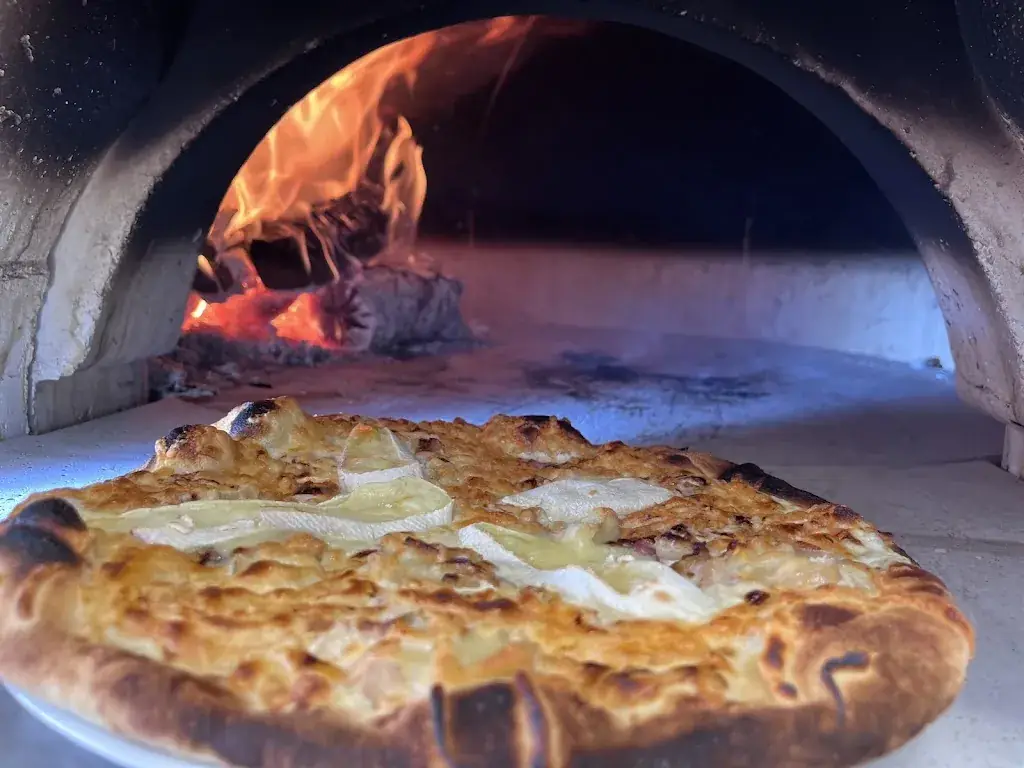 CHEZ JOHN_Aime-la-Plagne_slider_image_2