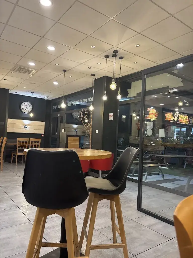 Star Food Family_Cournon-d'Auvergne_slider_image_3