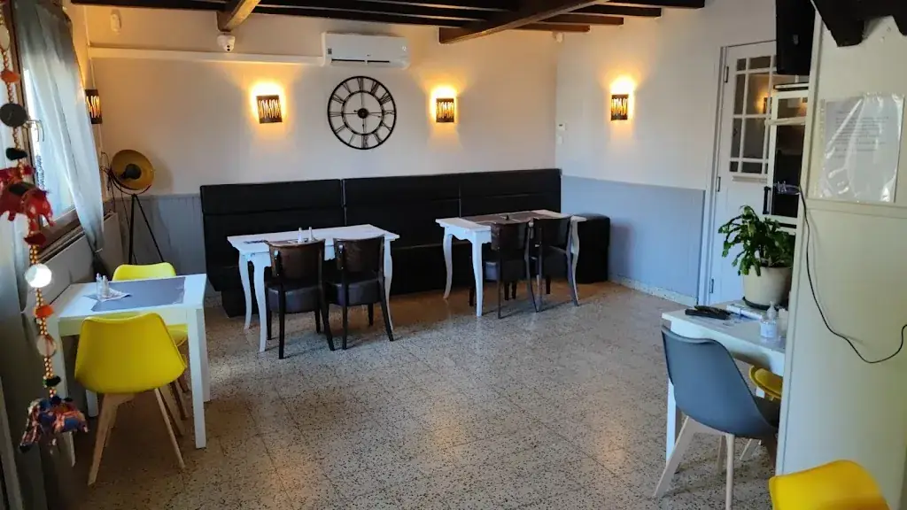 Au Petit Saint O_Saint-Omer-en-Chaussée_slider_image_1