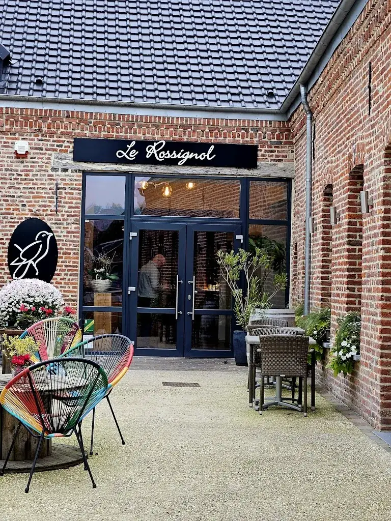 Le Rossignol Restaurant_Saint-Python_slider_image_1