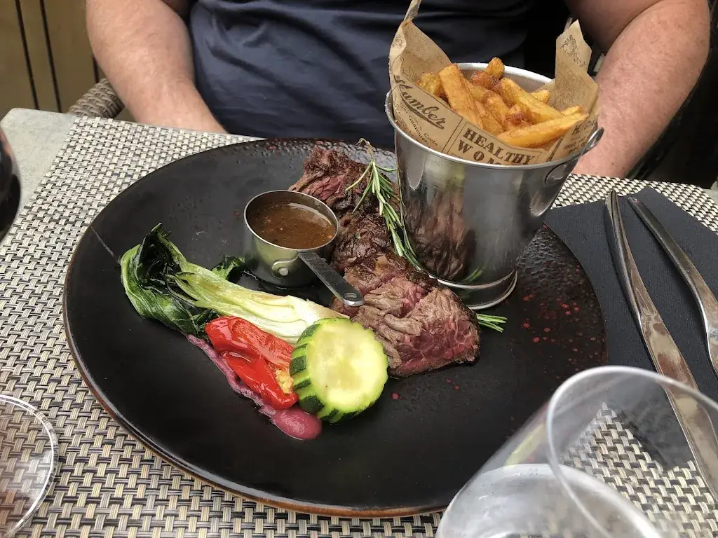 Le Rossignol Restaurant_Saint-Python_slider_image_3