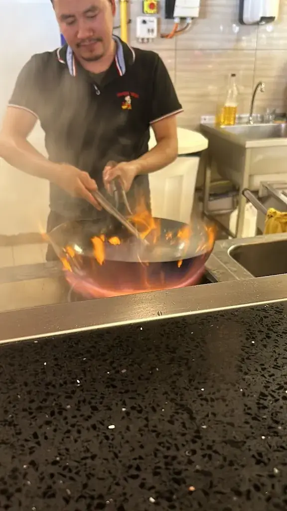 Stacey Glossop_Panda Wok_Saint-Martin-Boulogne_review