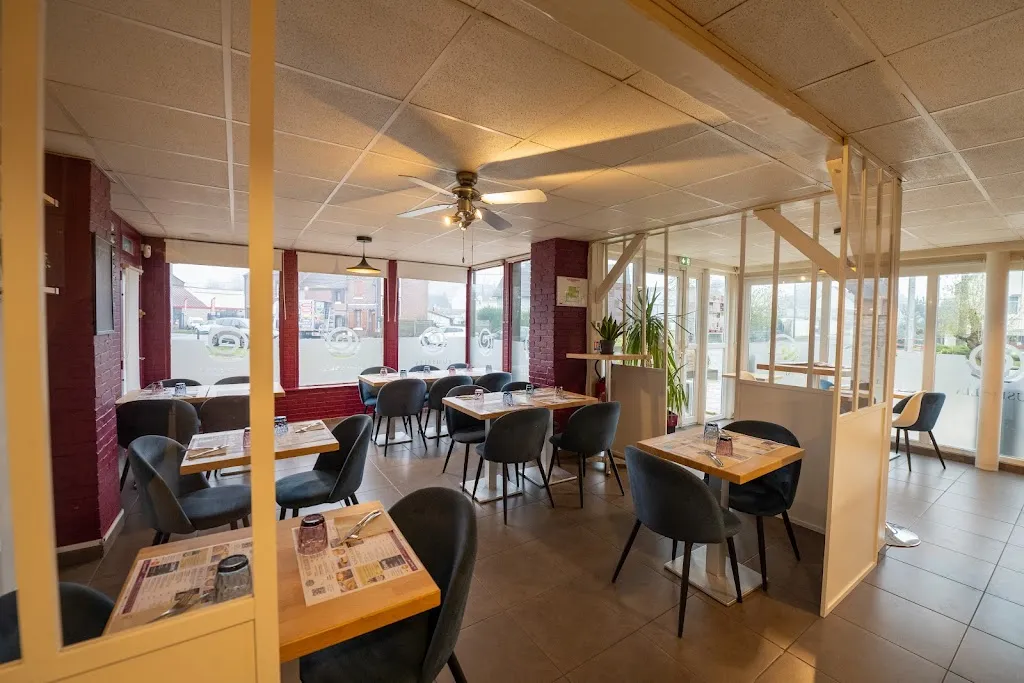 Lusitalia St Just en Chaussée restaurant in Saint-Just-en-Chaussée