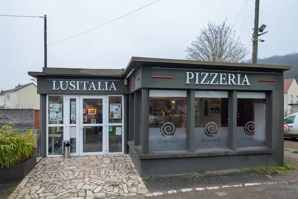 Lusitalia St Just en Chaussée_Saint-Just-en-Chaussée_slider_image_3