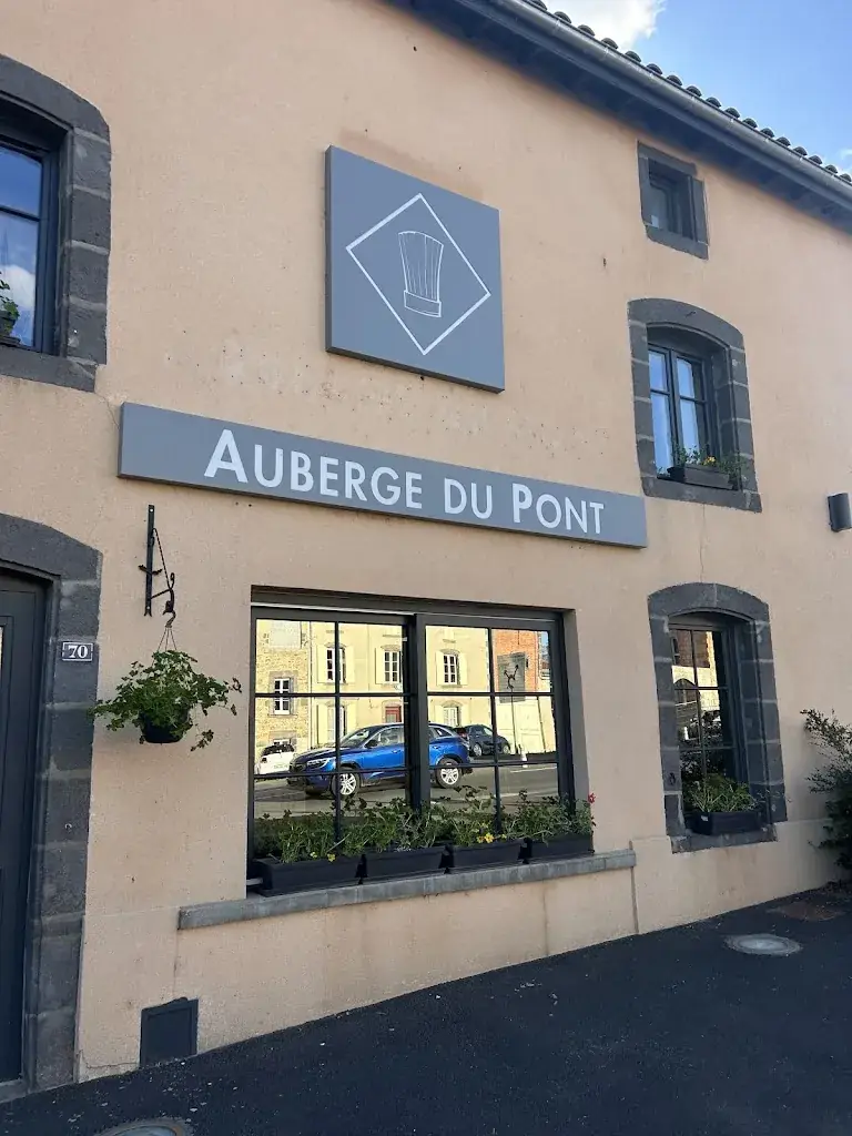 Kat Blach_Auberge du Pont_Pont-du-Château_recensione