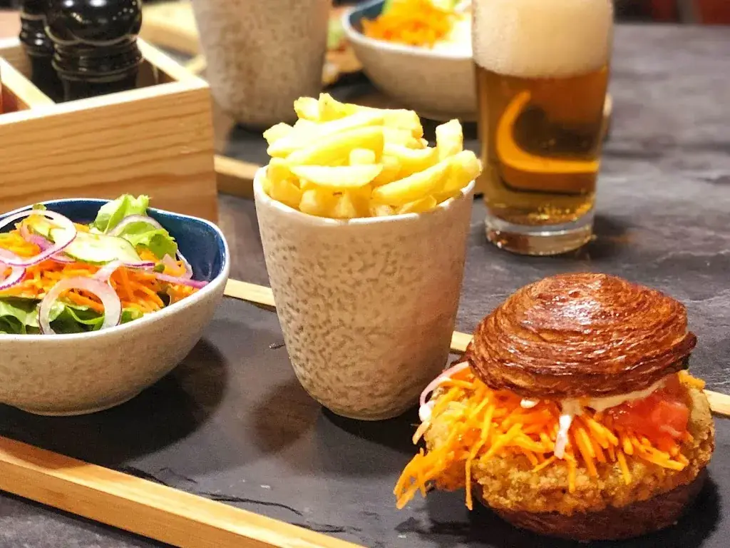 Charlie's Corner Saint-Omer_Saint-Omer_slider_image_2