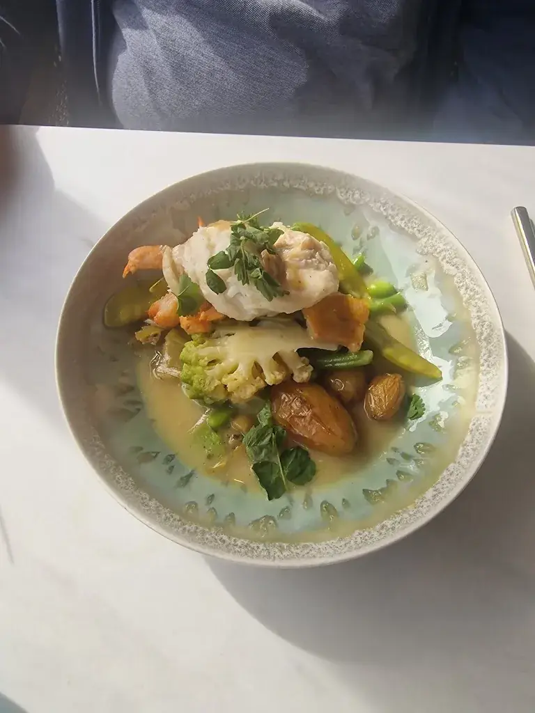 Joren Grs_LE STROM_Saint-Omer_review