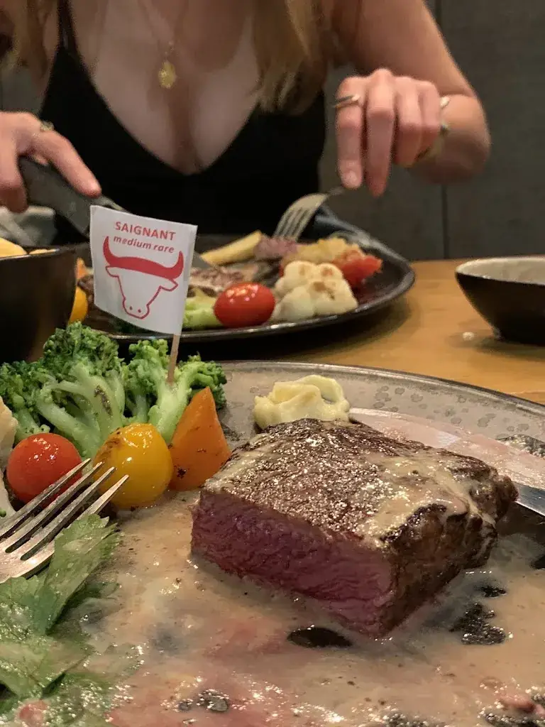 Tom Rooke_Ril's_Saint-Omer_review