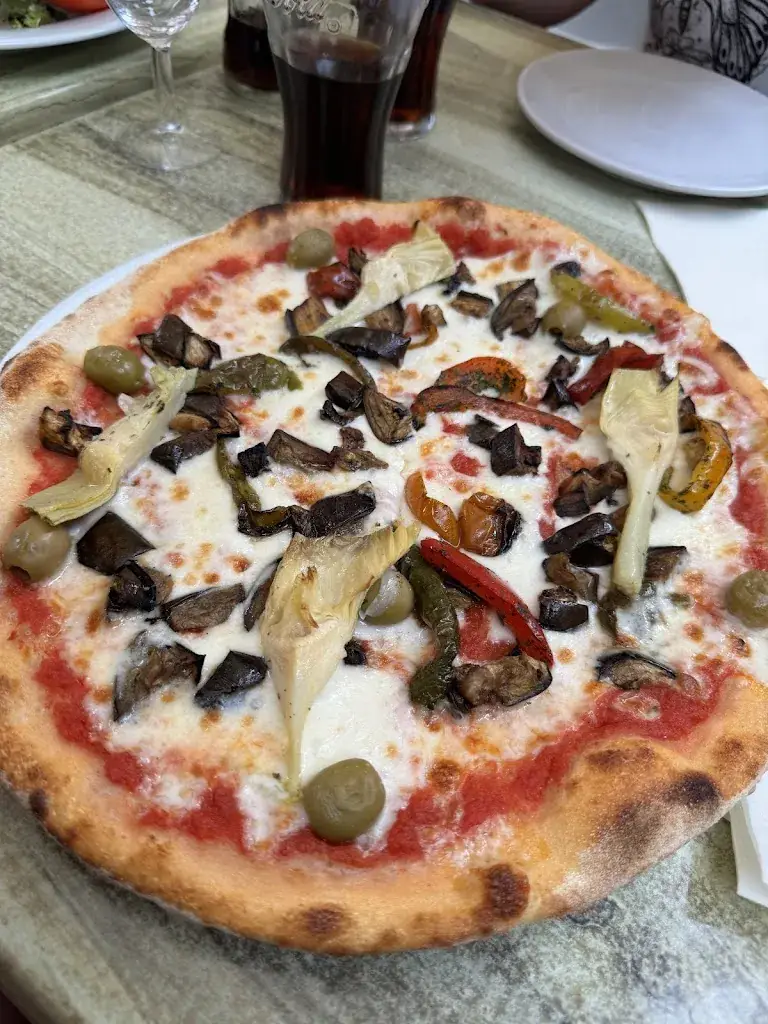 Place d Italie_Saint-Soupplets_slider_image_3