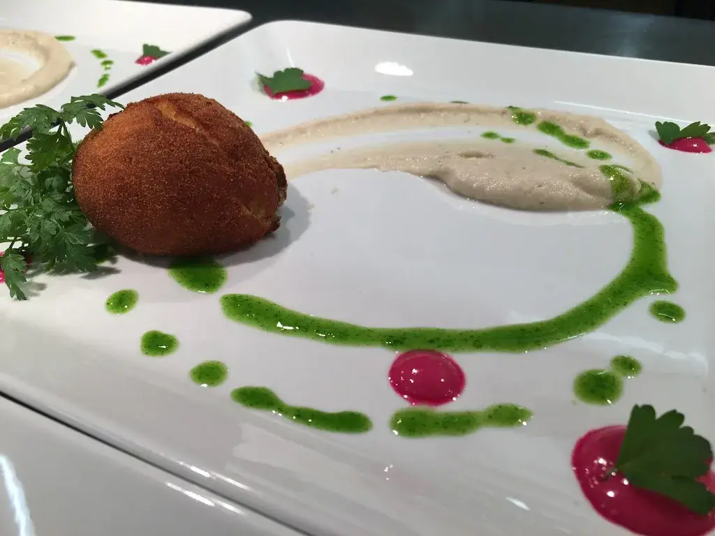 Au Petit Bruxelles_Sainte-Marie-Cappel_slider_image_2