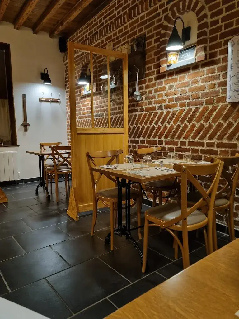 La Couturette Restaurant Estaminet Restaurant in Saméon