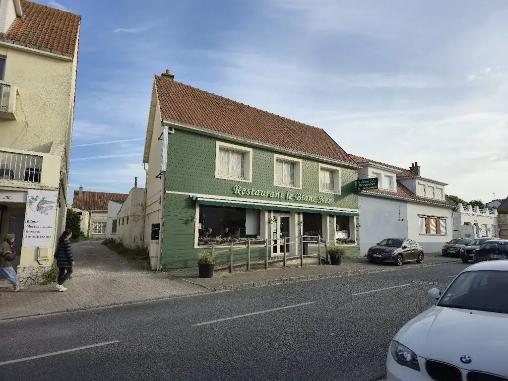 Ludo Van Raemdonck_Le Blanc Nez_Sangatte_review