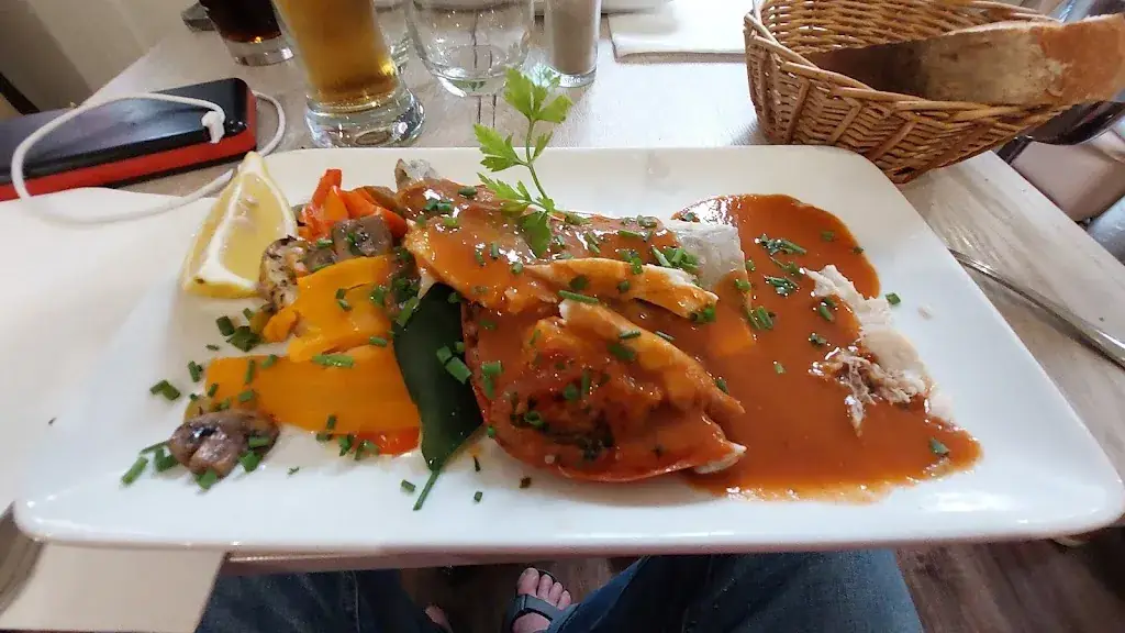 Ralph Berry_La Ferte_Saint-Valery-sur-Somme_review