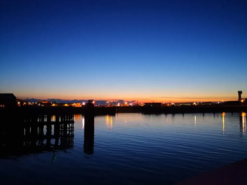 Cafe Du Commerce_Seboncourt_slider_image_2