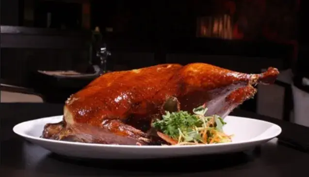 L'Empire du Dragon_Saint-Sulpice_slider_image_3