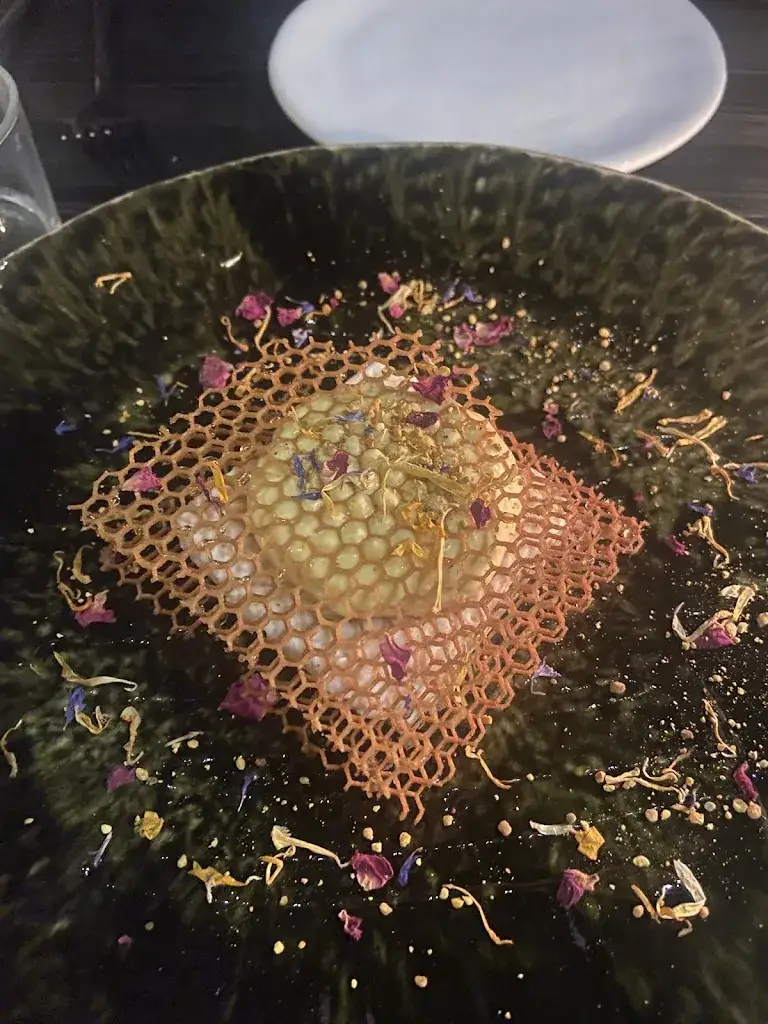 Menu_POYA restaurant & diling diling trattoria bar_VALD'ISERE_image_5