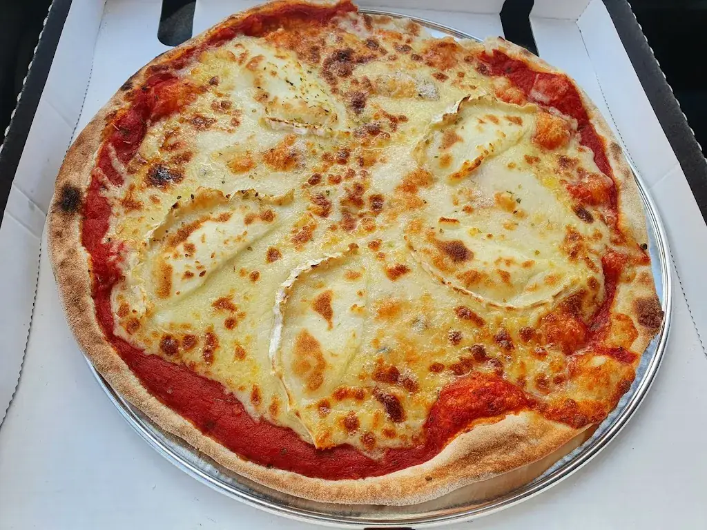 suzana r_Friterie 901_Samer_review