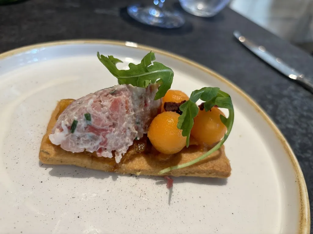 Paul Rogers_Le St Charles_Saint-Omer_review