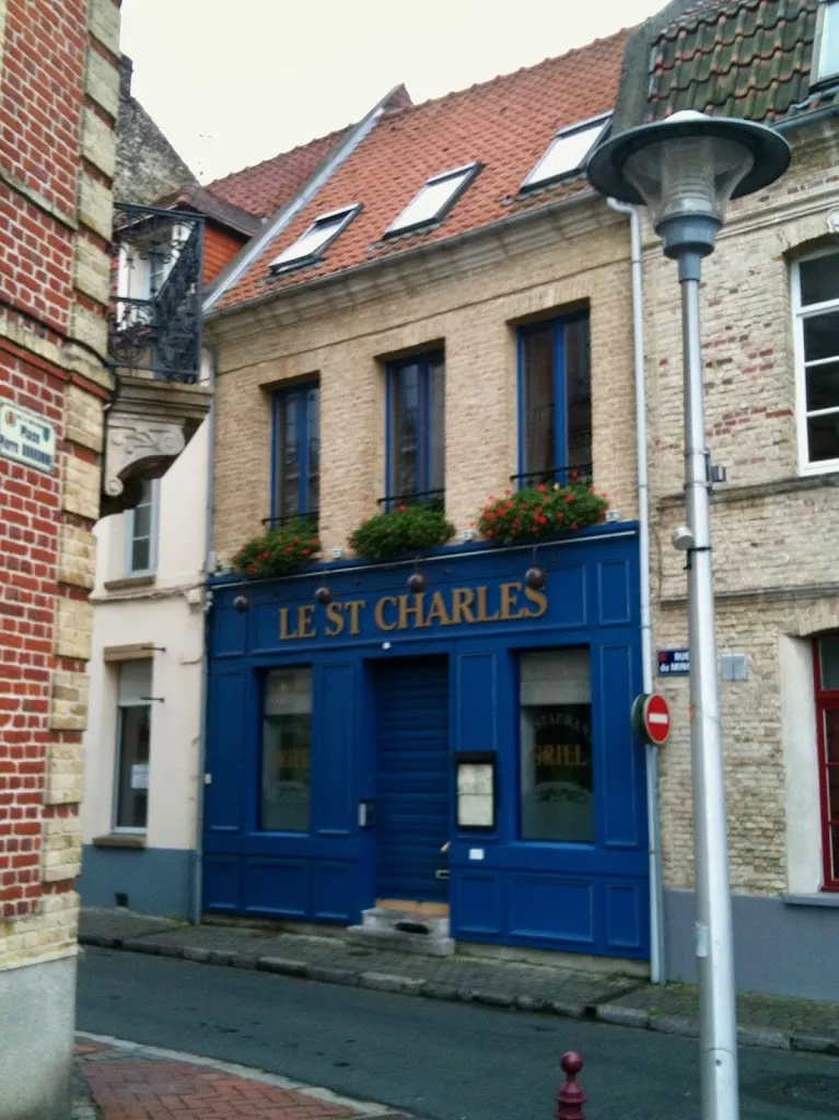 Edward_Le St Charles_Saint-Omer_review