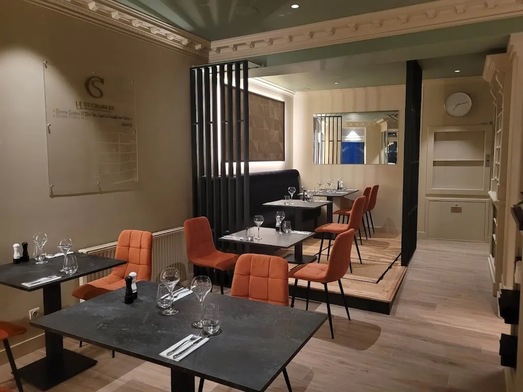 Le St Charles restaurant in Saint-Omer