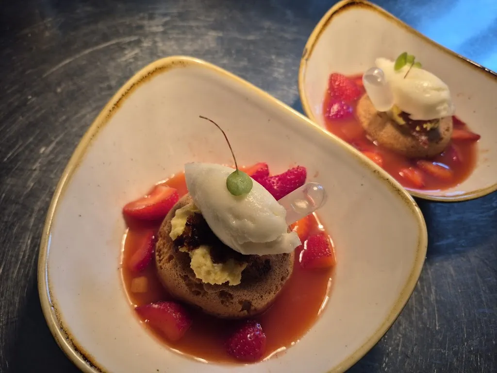 Le St Charles_Saint-Omer_slider_image_3