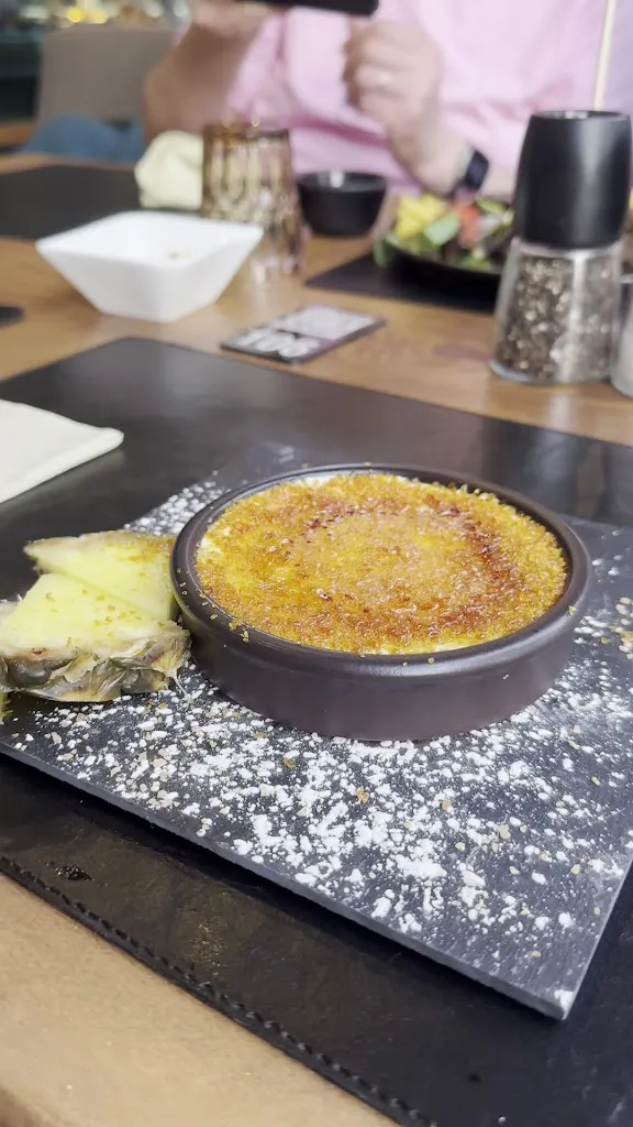 Mirela Gabriela_La Braise Seclin_Seclin_review