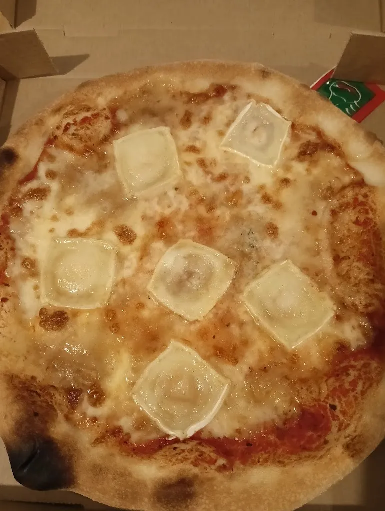 Perrine Mether_Pizza Delattre_Sissonne_Bewertung