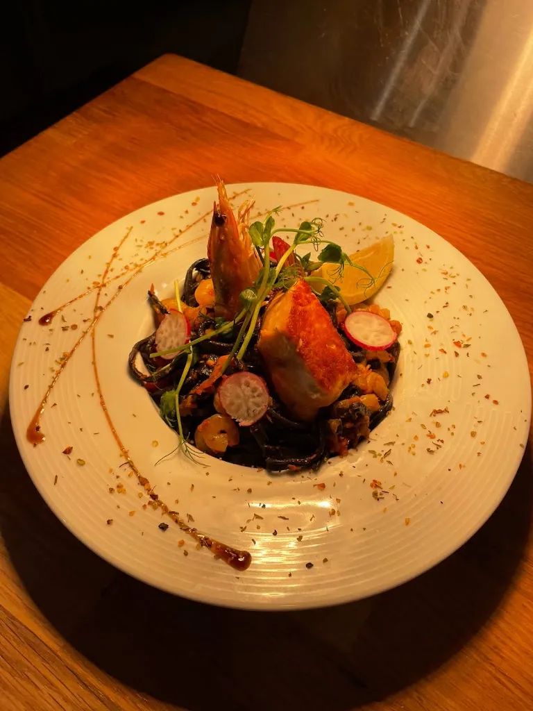 Julie Olszewski_L'Imprévu_Sin-le-Noble_recensione