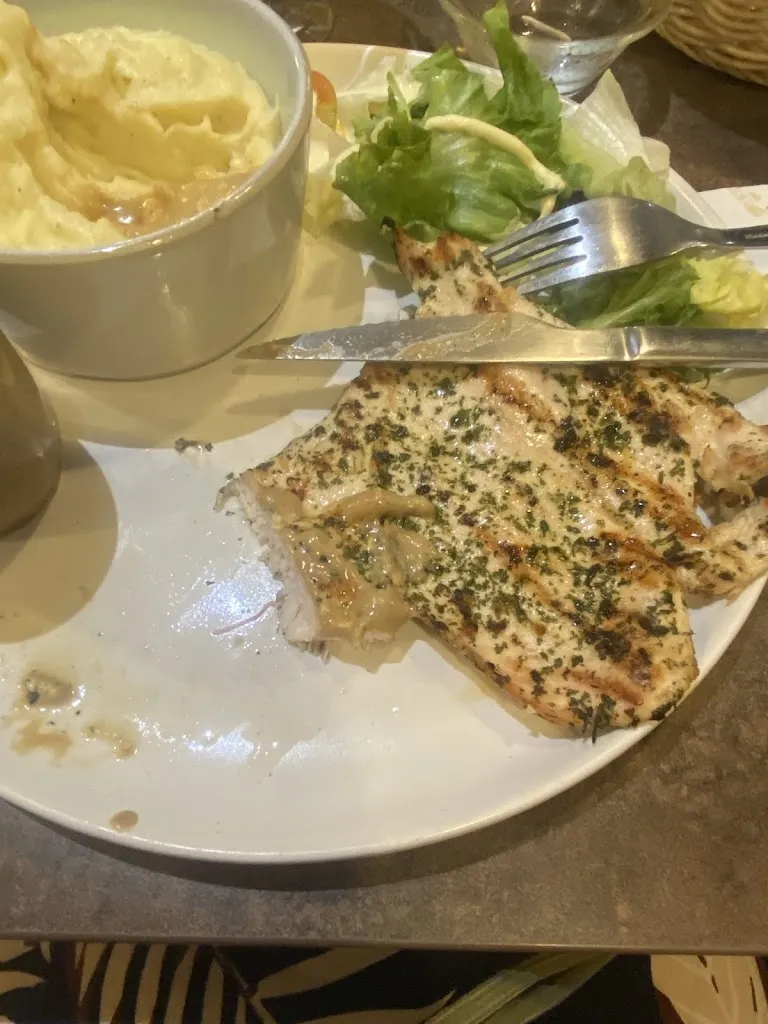 Émilie Sekula_L'Imprévu_Sin-le-Noble_recensione