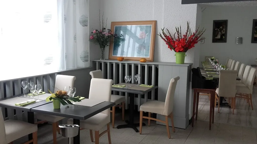 Le p'tit roseau restaurant in Issoire