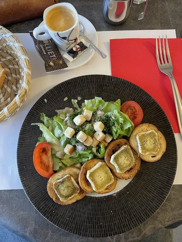 Maëva D'HÉRET_La Table De Pascal_Souchez_review