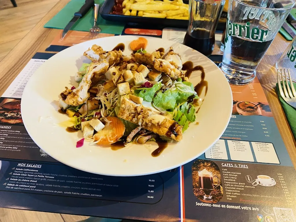 Sarah C._LA PETITE TERRASSE restaurant-brasserie_Templemars_review