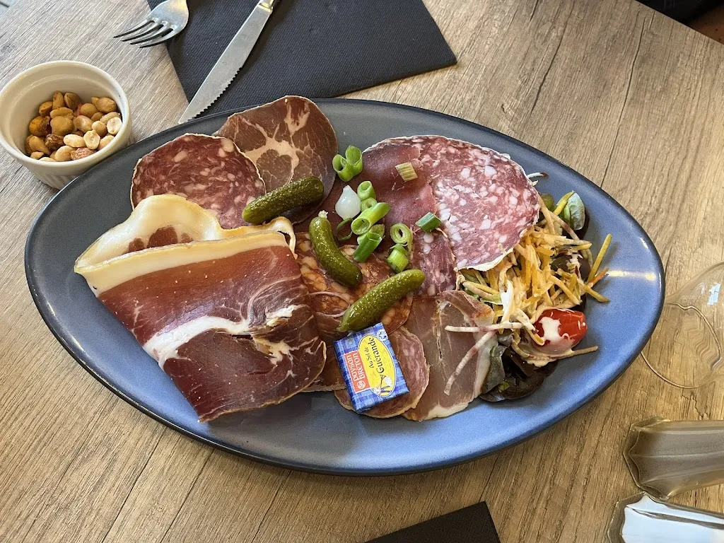 Cang Nguyen_La Clef des Champs_Templemars_review