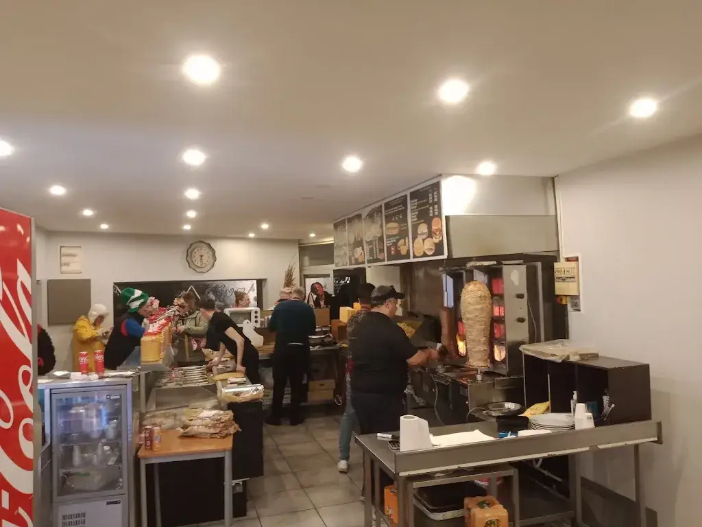 Royal Kebab_Téteghem-Coudekerque-Village_slider_image_2