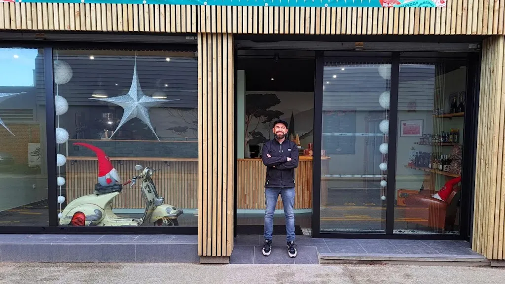 Piccolo Bello restaurant in Leffrinckoucke