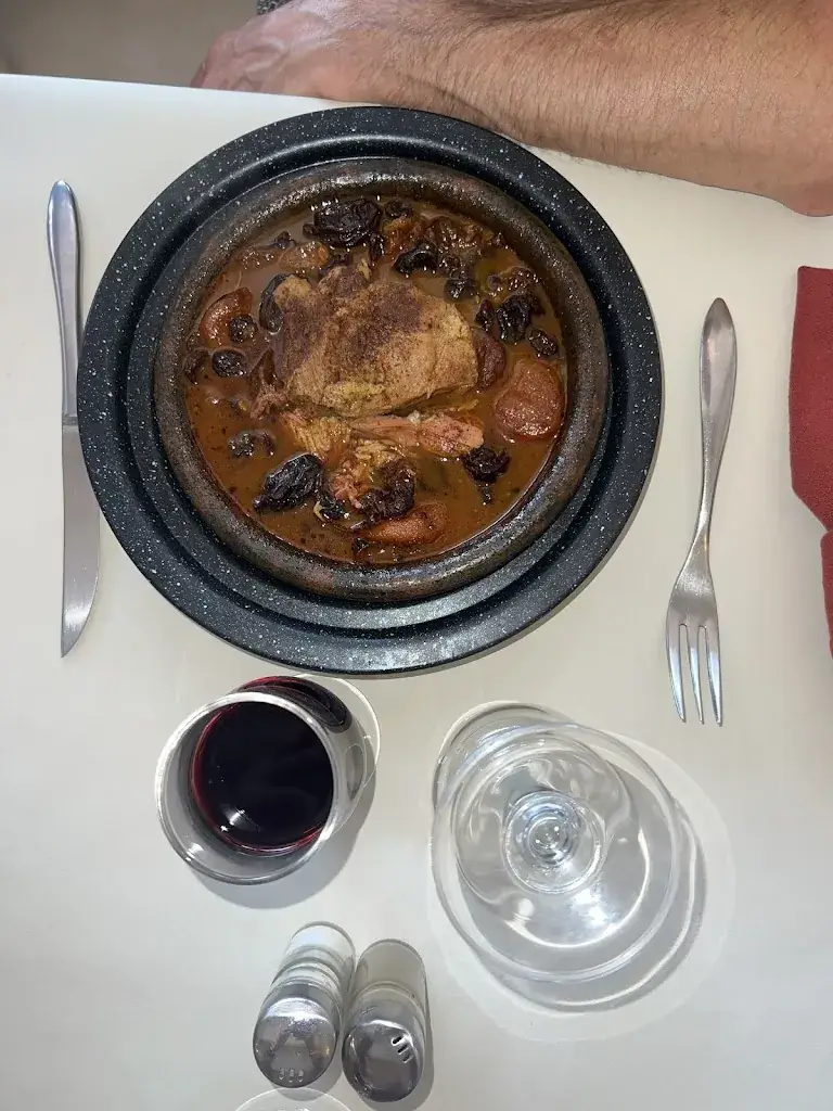 Zoe Ba_Les Oliviers_Tourcoing_review