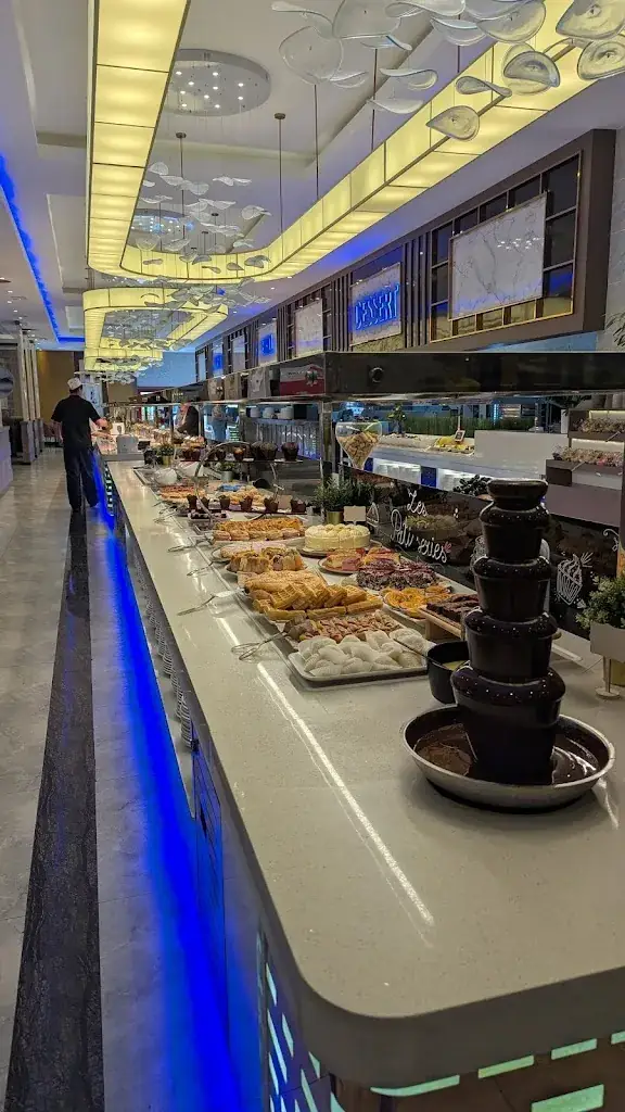 Wanda Nicolas_LE PARTAGE_Trie-Château_review