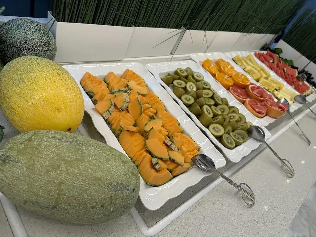 LE PARTAGE_Trie-Château_slider_image_3