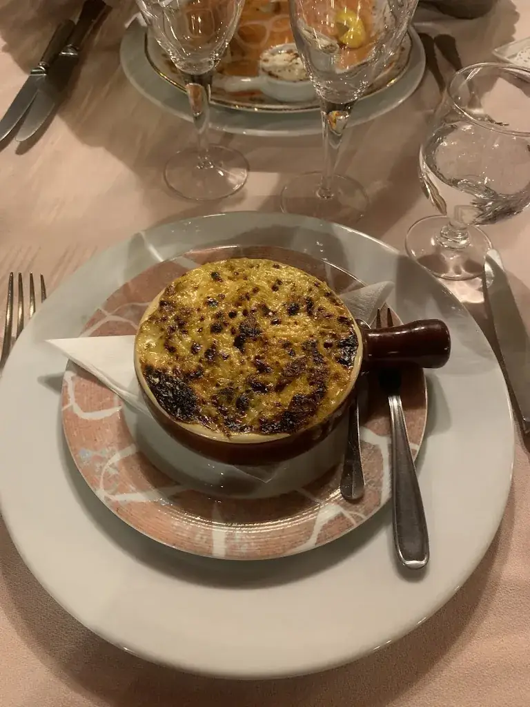 Eduardo Manique Stepanski_Auberge du Daguet_Vieux-Moulin_recensione