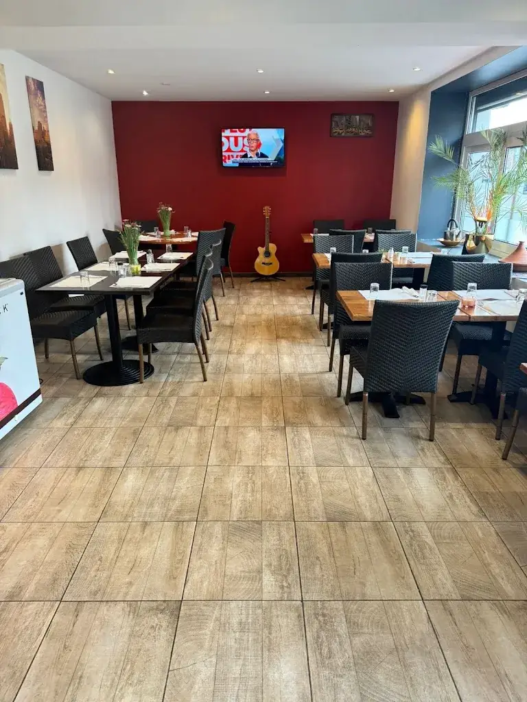 NEW DELICE’S Restaurant in Trith-Saint-Léger