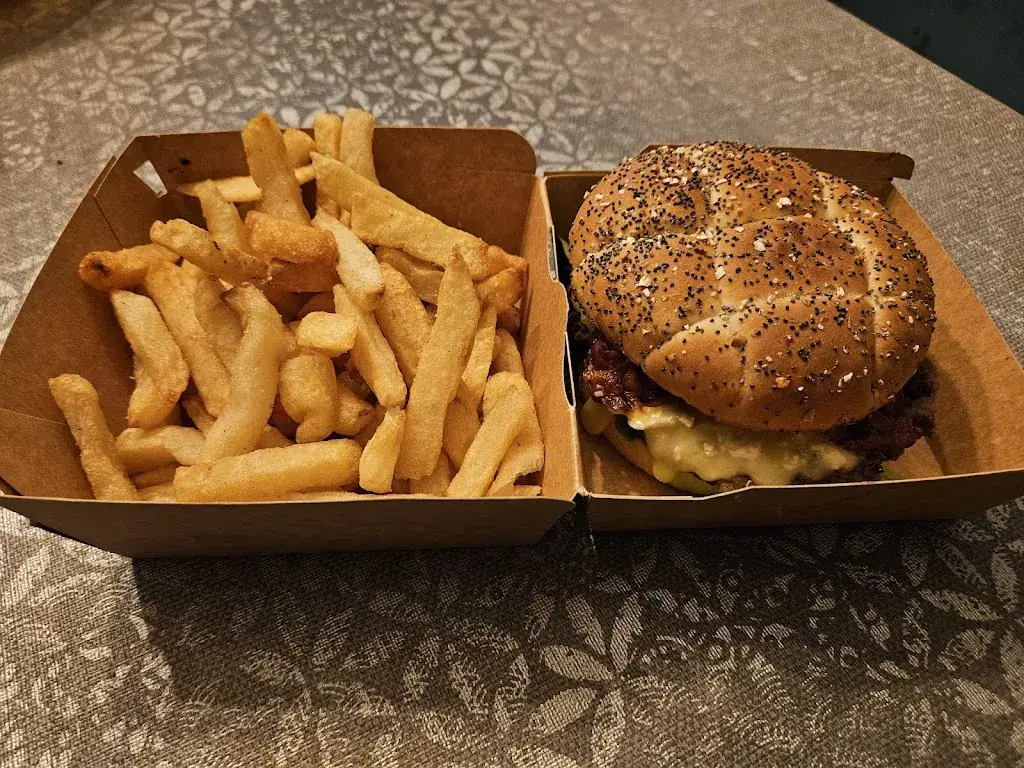 E CG_Friterie de l'Ecaillon_Vendegies-sur-Écaillon_review